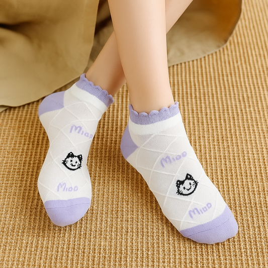 Pastel Kitty Charm – Pack of 5 Socks